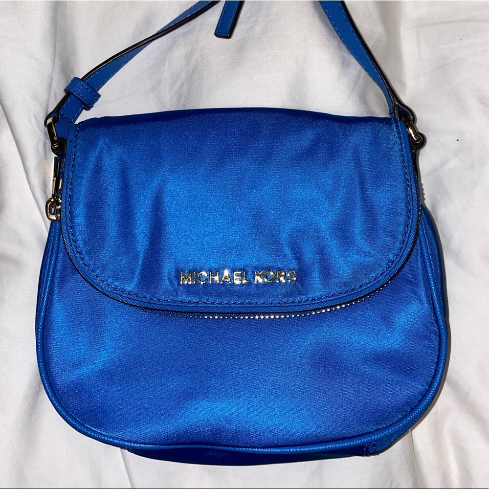 Micheal Kors Blue Crossbody